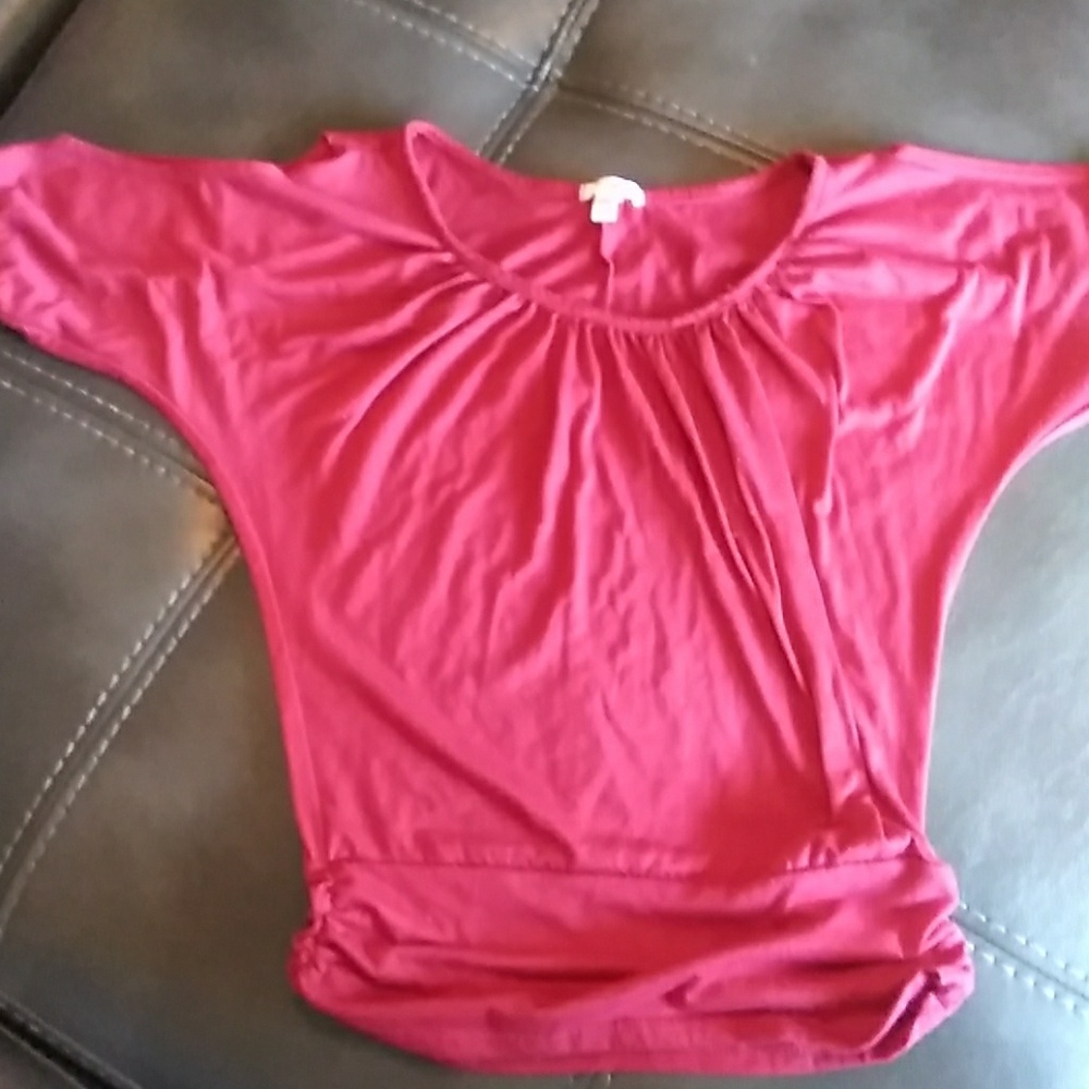 Maroon colored quarter sleeve cut out shirt